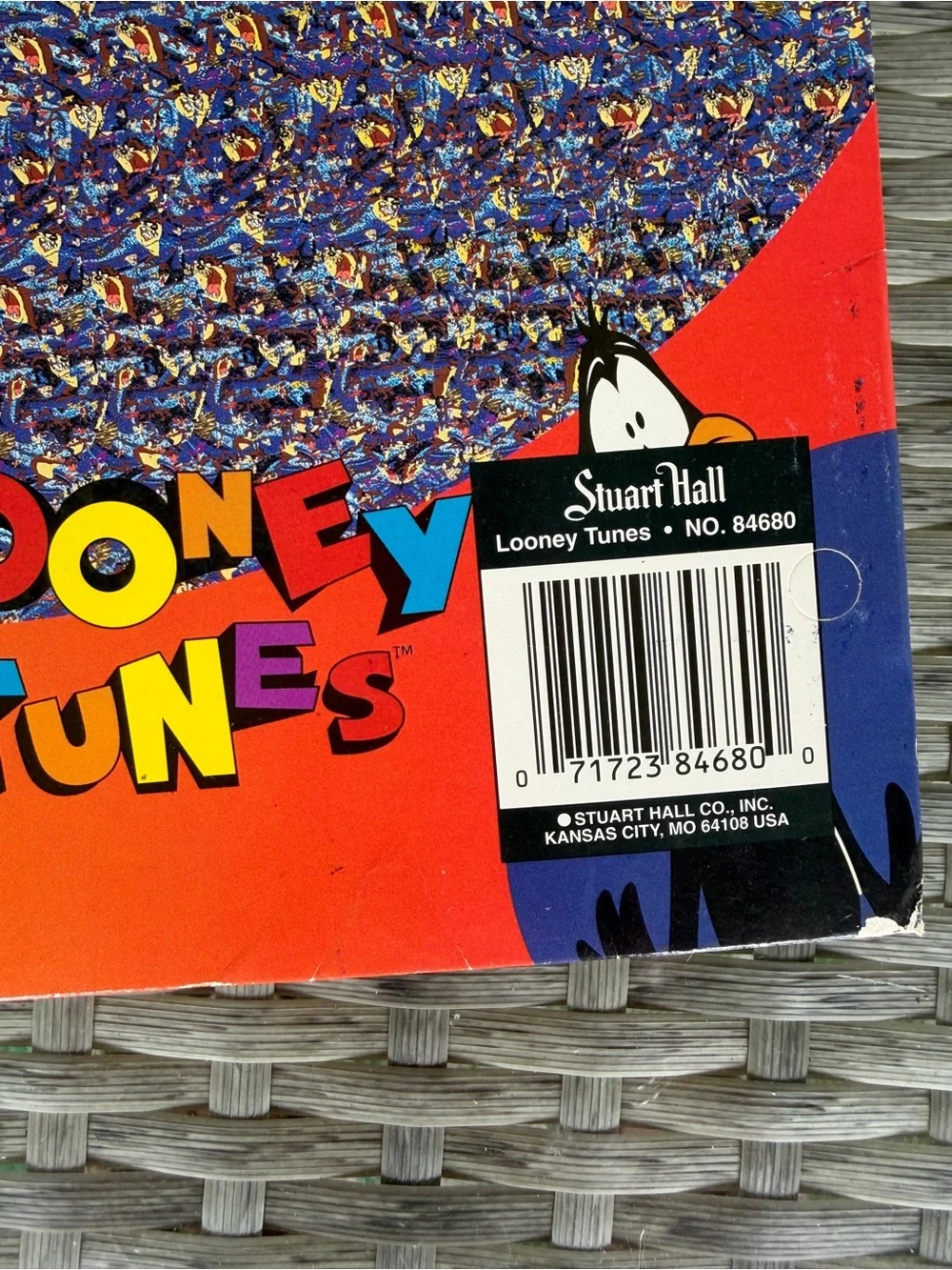 Vintage Stuart Hall Warner Bros. Looney Tunes Folder